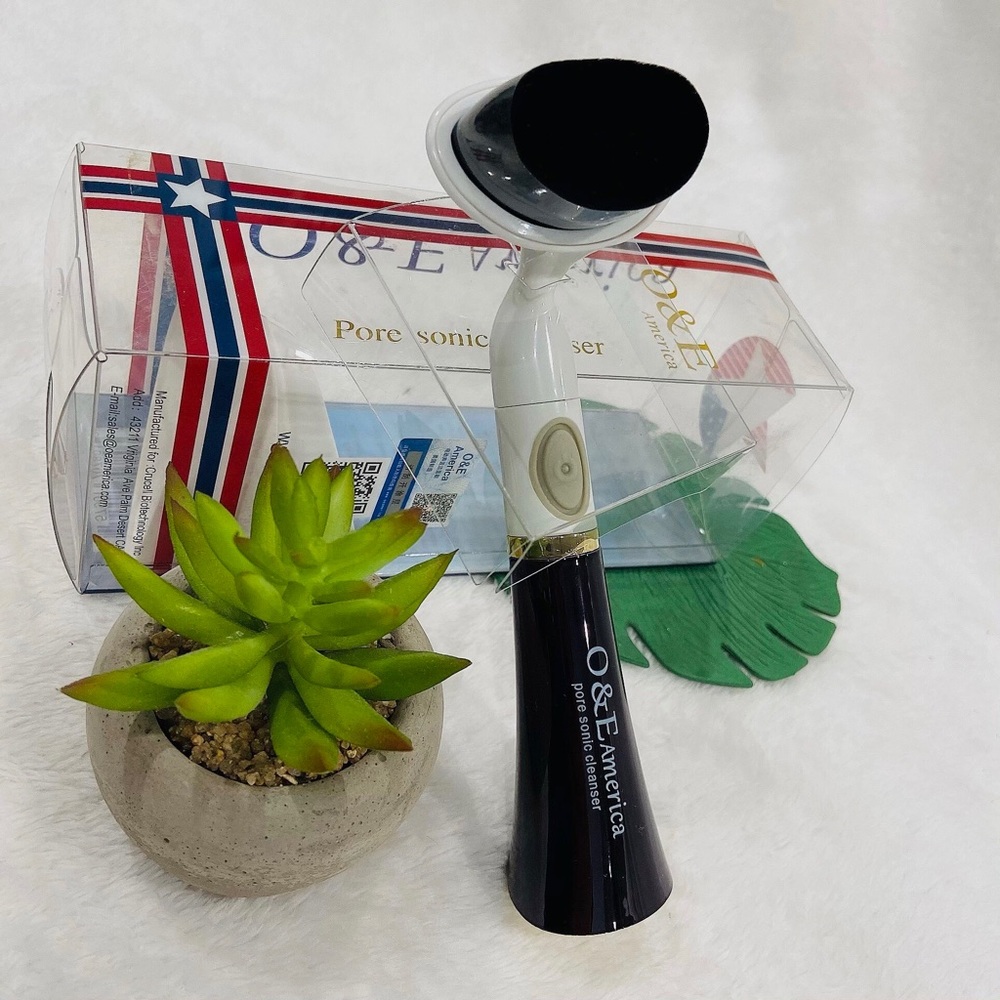 NEW O&E America Sonic Pore Cleanser
